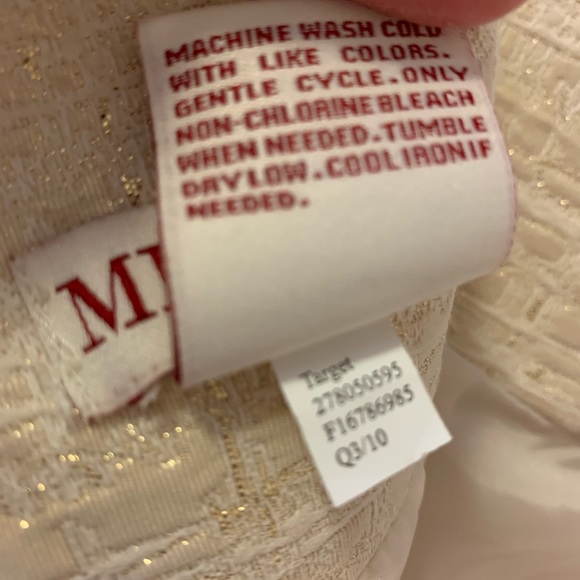 Skirt - Picture 9 of 9